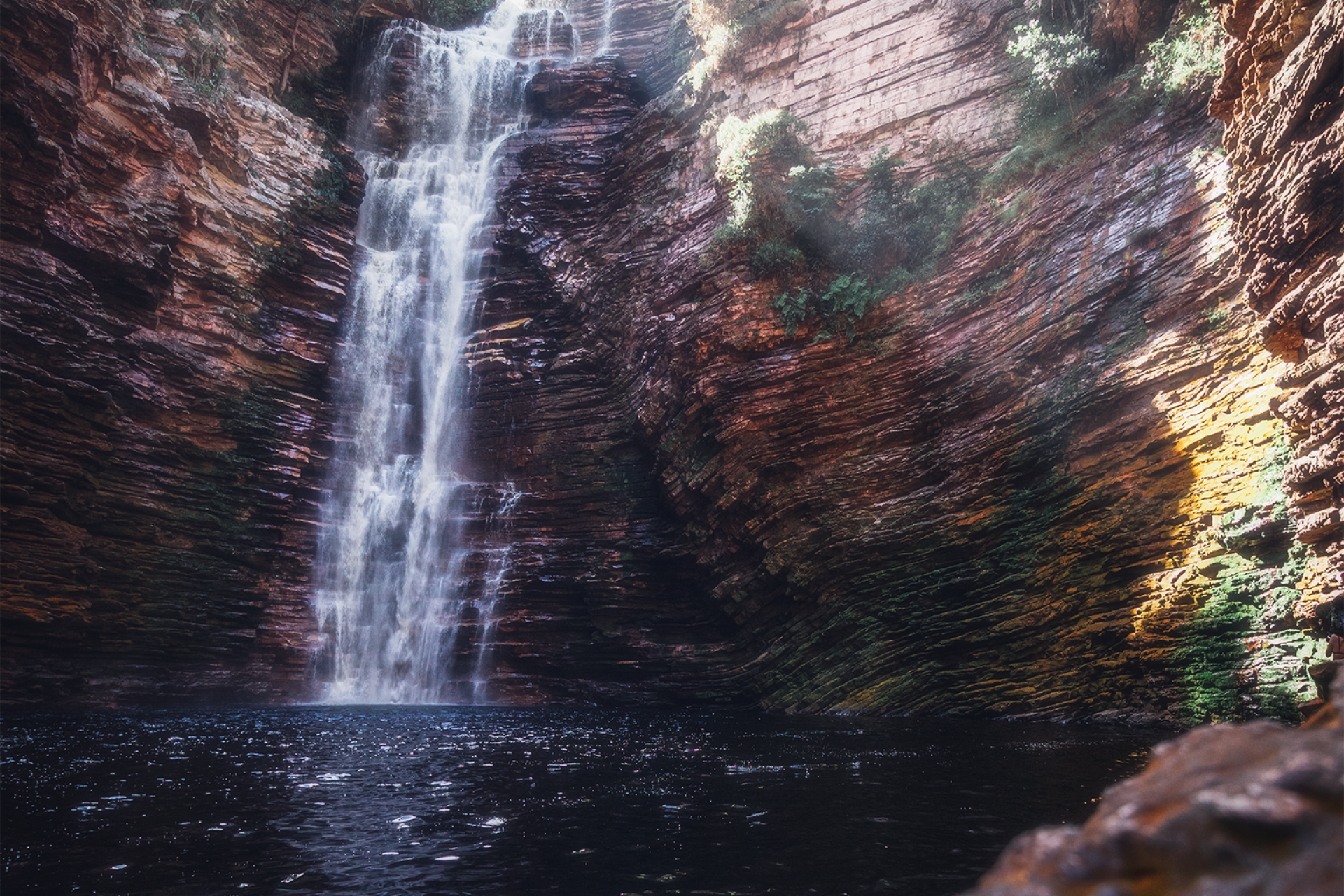 Cachoeira do Buracão: Guia Completo — Como Chegar, Trilha e Melhor Roteiro Cachoeira do Buracão: Guia Completo — Como Chegar, Trilha e Melhor Roteiro